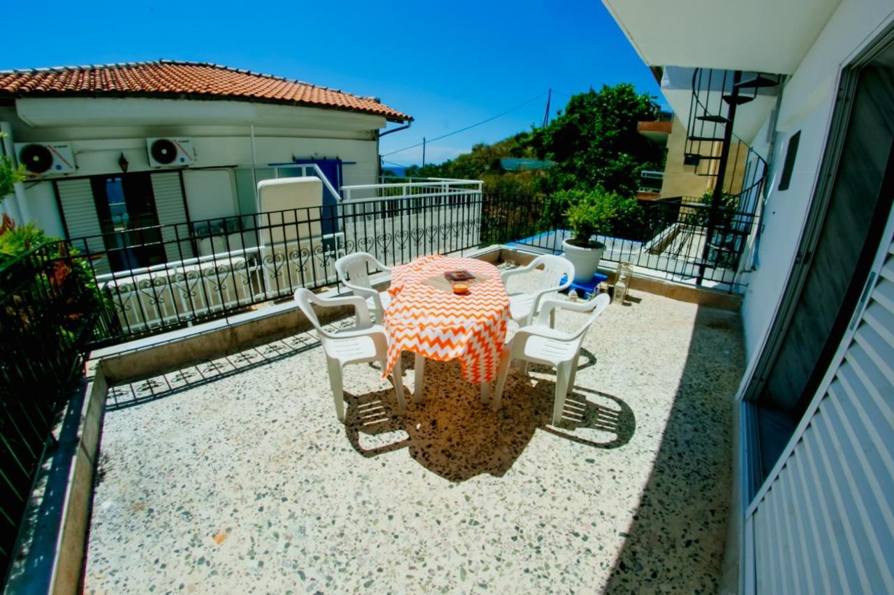 הוילה Nea Kallikrateia Bastasio House מראה חיצוני תמונה